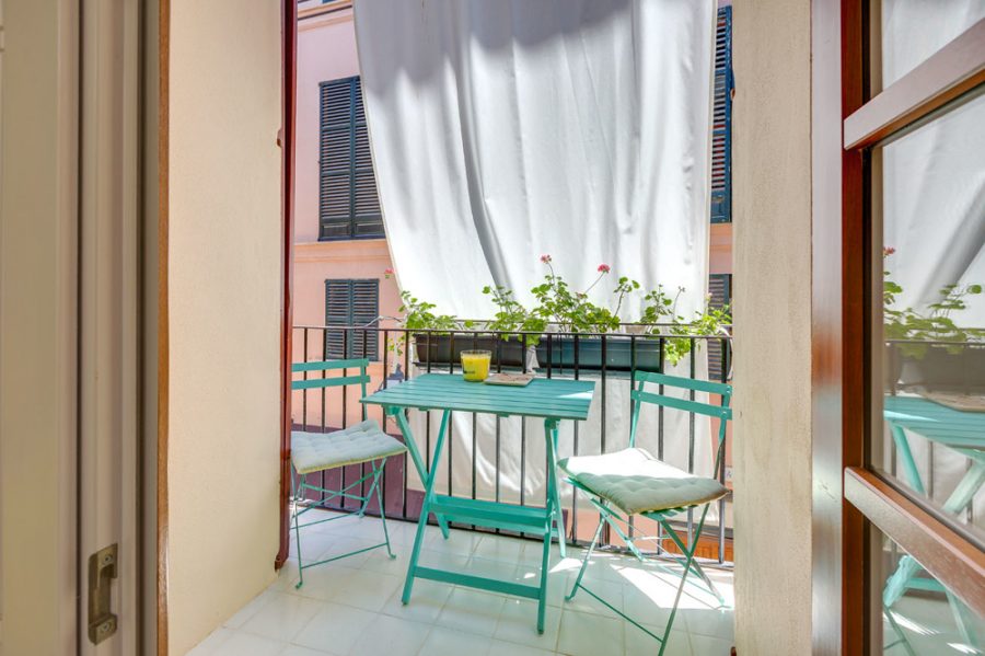 Bild - AUSSERGEWÖHNLICHE DESIGNER-WOHNUNG IN BESTLAGE VON PALMA DE MALLORCA ZUM KAUF