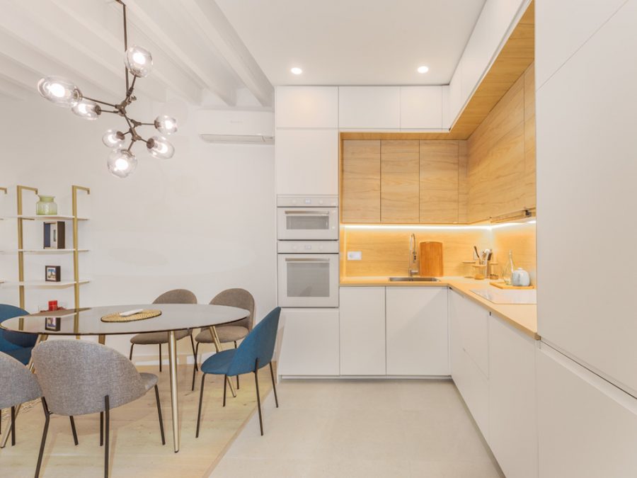 Bild - STILVOLL RENOVIERTE WOHNUNG MIT BALKON IN LA LONJA – PALMA DE MALLORCA